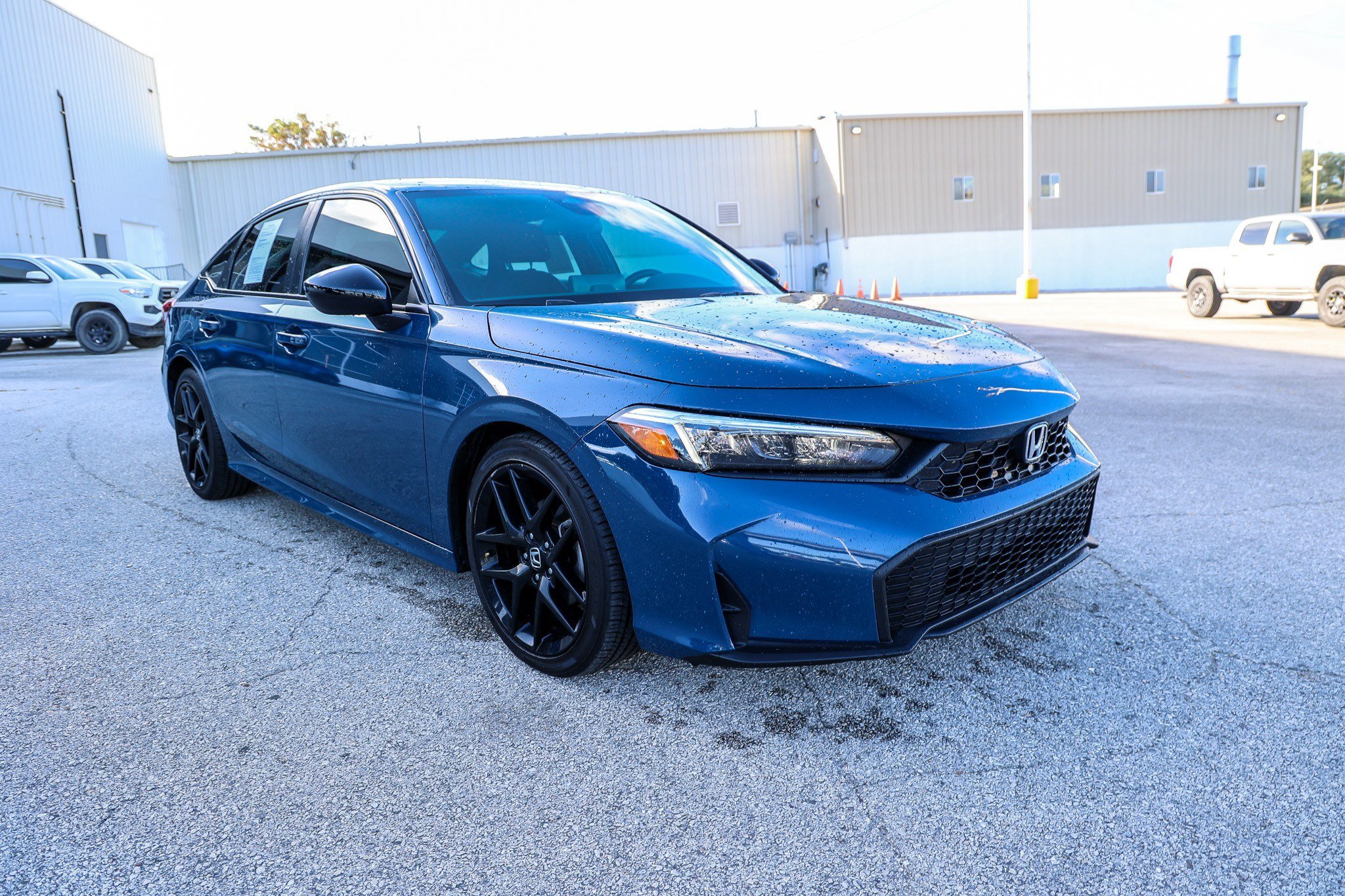 Used 2025 Honda Civic Sport image 5