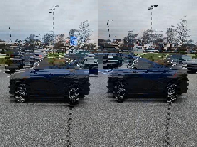 Used 2024 Honda Accord EX image 2