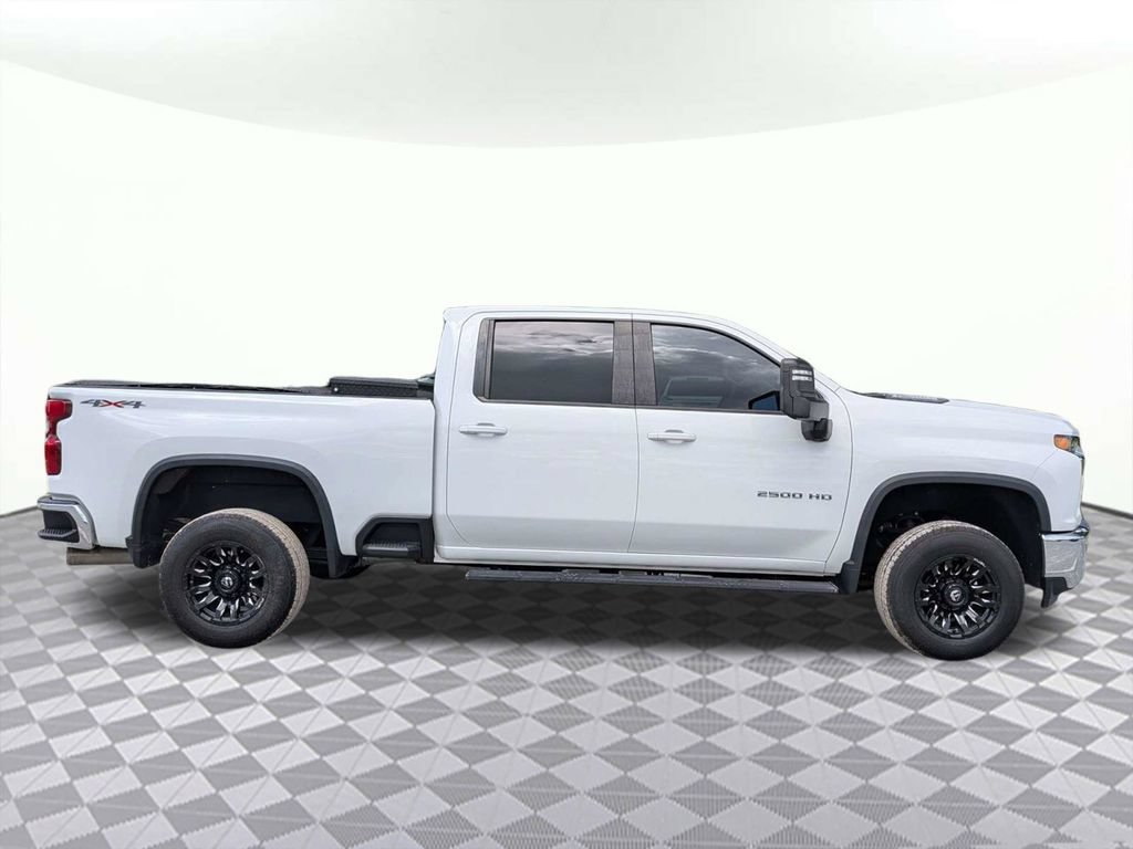 Used 2021 Chevrolet Silverado 2500 LT w/ Gooseneck/5TH Wheel Package AWD/4WD image 2