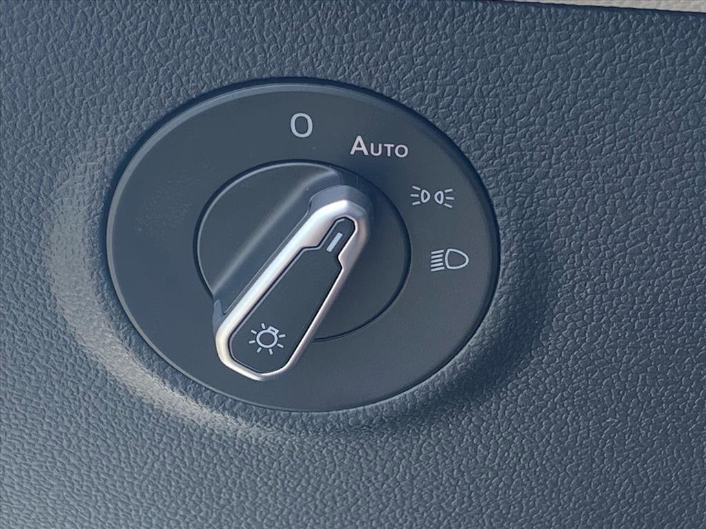 New 2026 Volkswagen Taos S FWD image 11