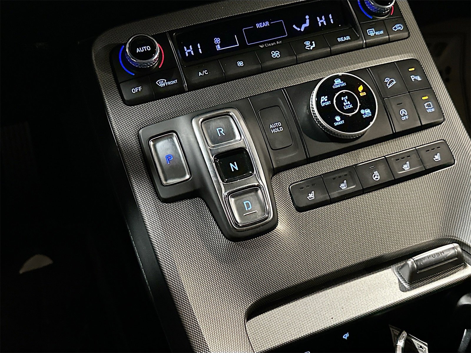 Used 2022 Hyundai Palisade Calligraphy w/ Winter Package image 17