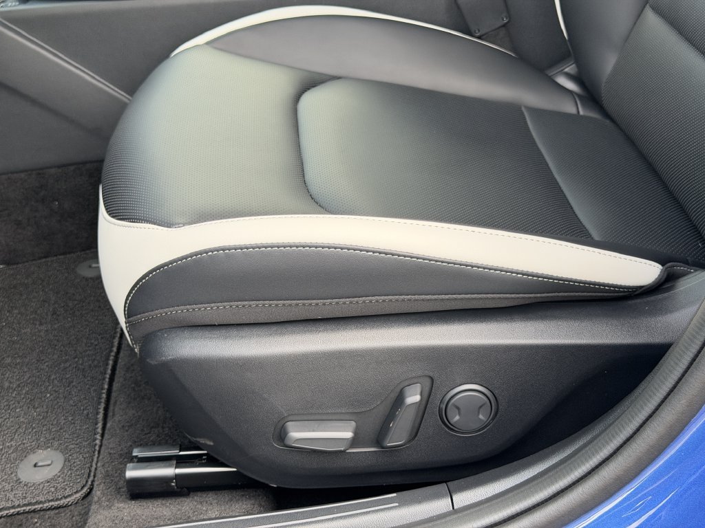 New 2026 Kia K4 GT-Line Turbo FWD image 24