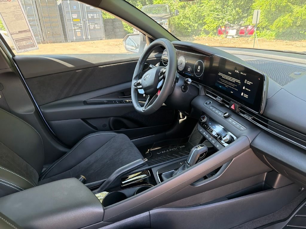 New 2026 Hyundai Elantra N FWD image 12