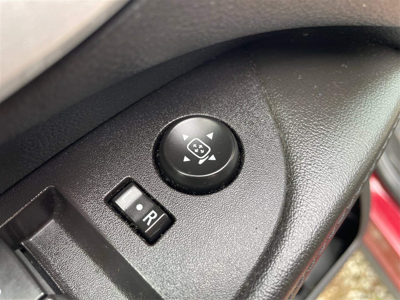 Used 2016 Chevrolet Equinox LT w/ Convenience Package image 56