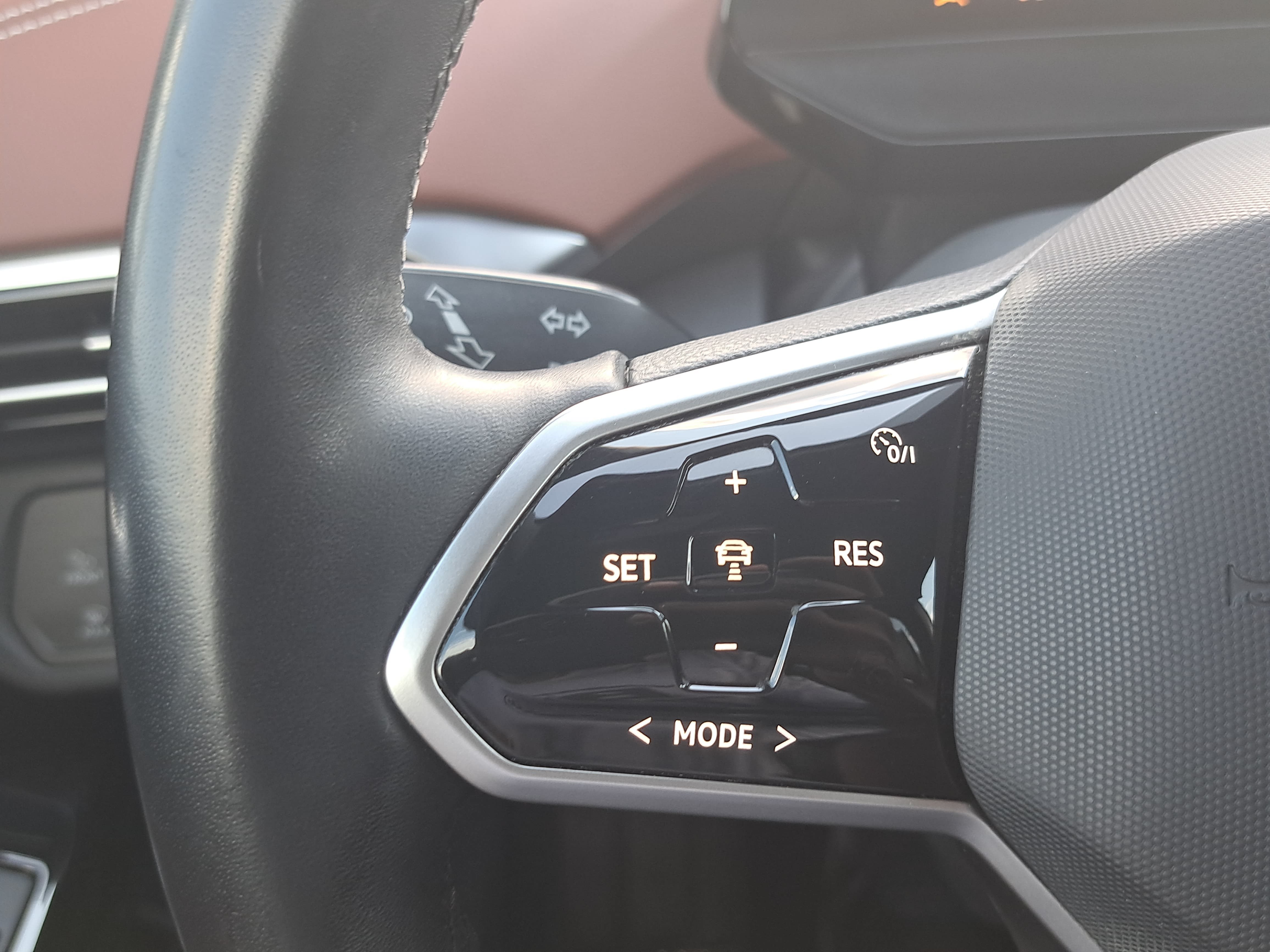 Used 2022 Volkswagen ID.4 Pro S RWD image 18