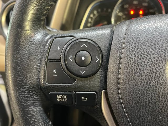 Used 2014 Toyota RAV4 Limited AWD/4WD image 18