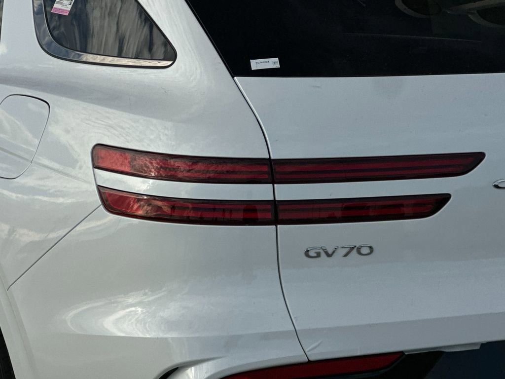 New 2026 Genesis GV70 3.5T Sport Advanced image 27