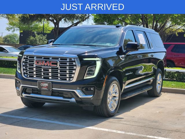 Used 2025 GMC Yukon XL Denali AWD/4WD image 12
