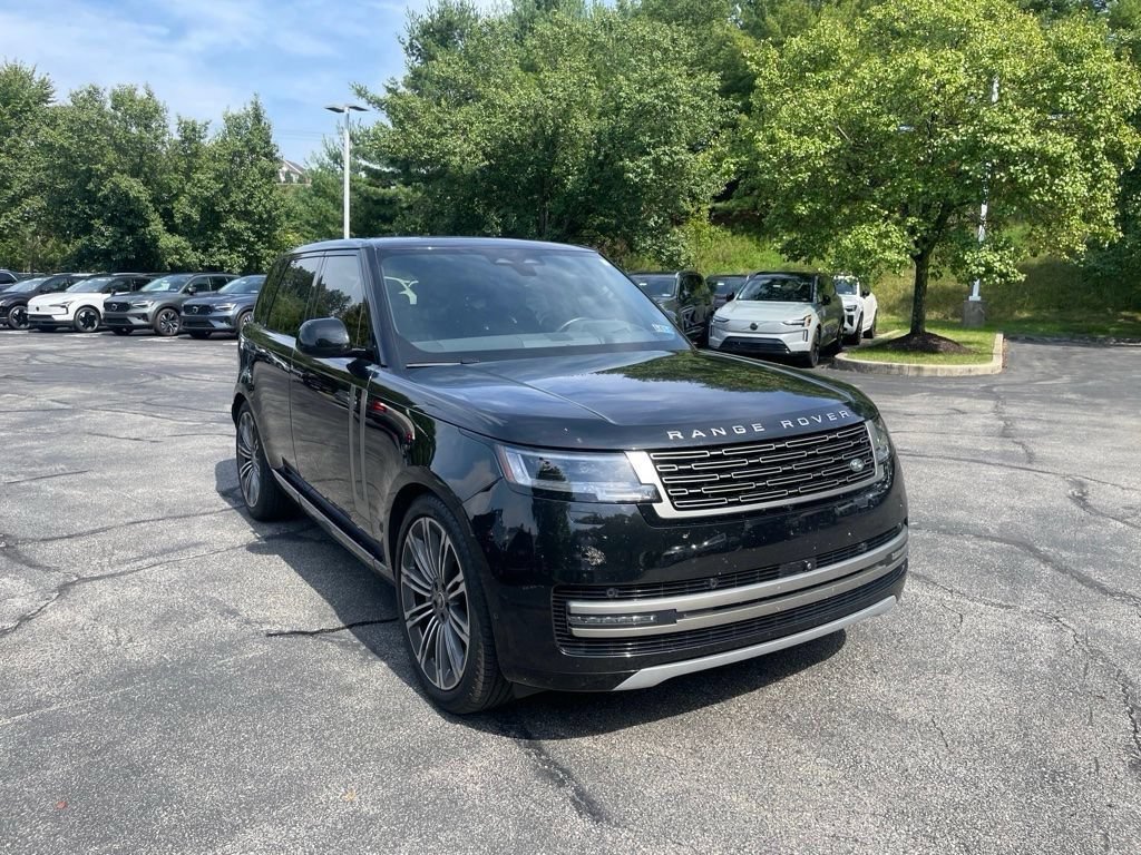 Certified 2025 Land Rover Range Rover SE