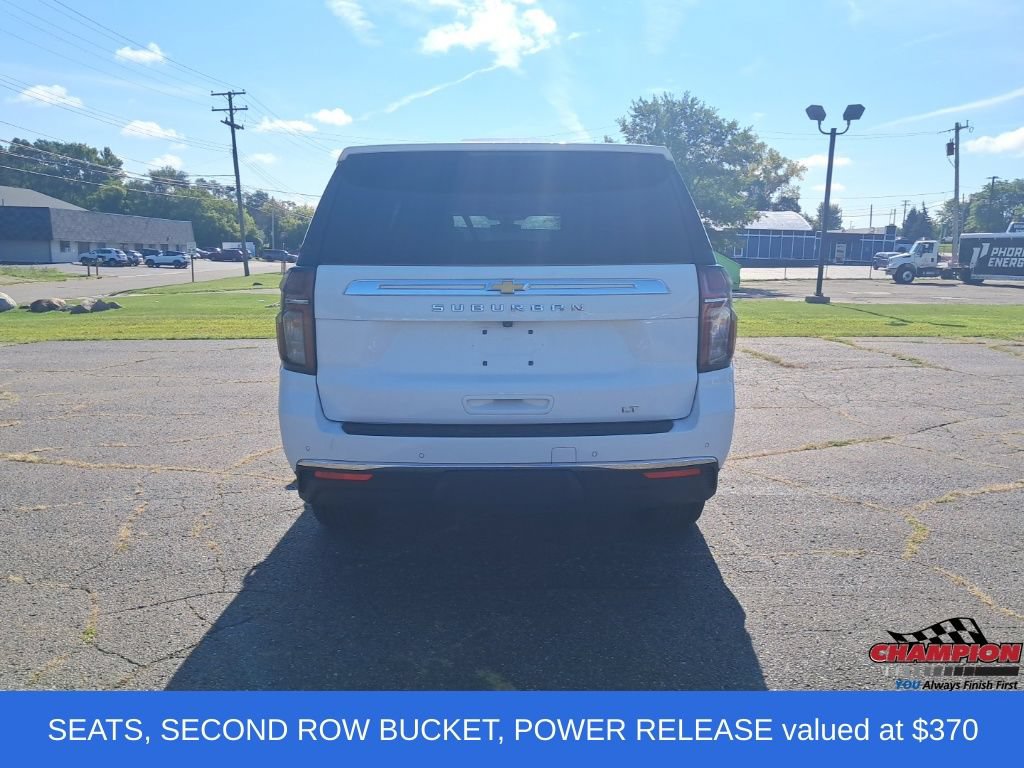 Used 2021 Chevrolet Suburban LT w/ LT Signature Plus Package AWD/4WD image 4