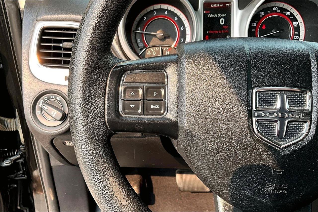 Used 2016 Dodge Journey SXT w/ Comfort/Convenience Group AWD/4WD image 11