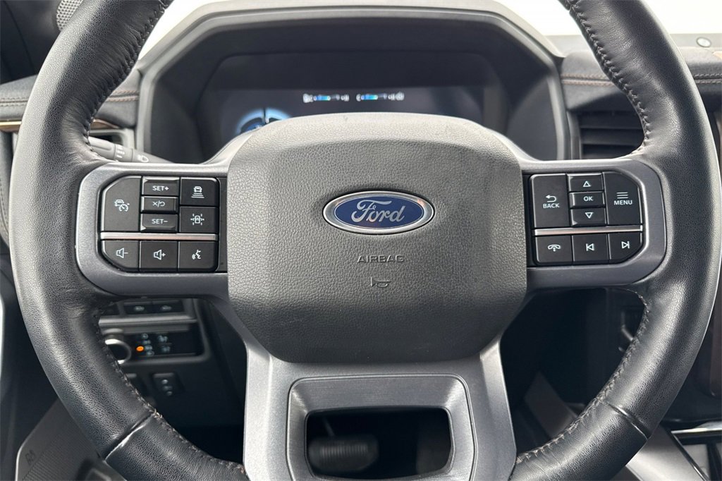 Used 2023 Ford F150 Lightning Lariat image 22