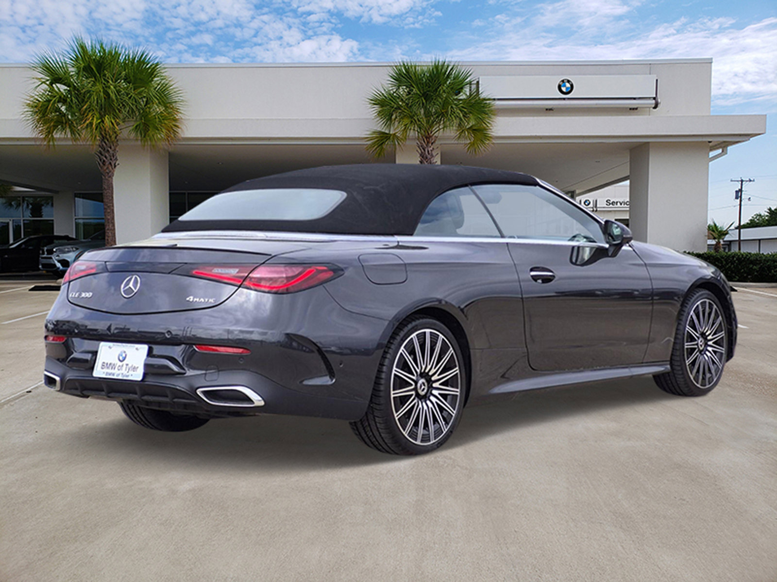 Used 2024 Mercedes-Benz CLE 300 4MATIC Cabriolet image 4
