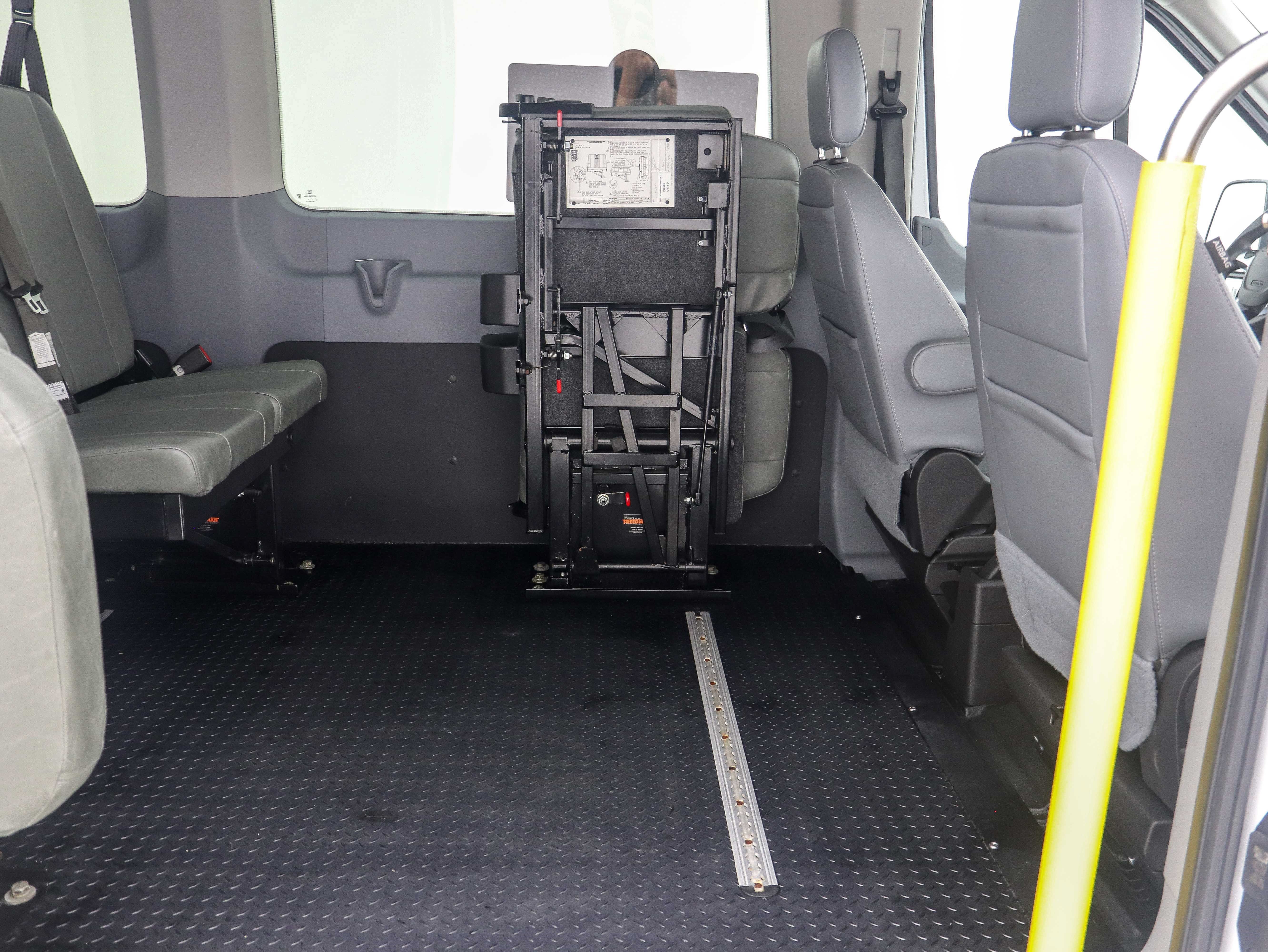 Used 2017 Ford Transit 350 XL RWD image 16
