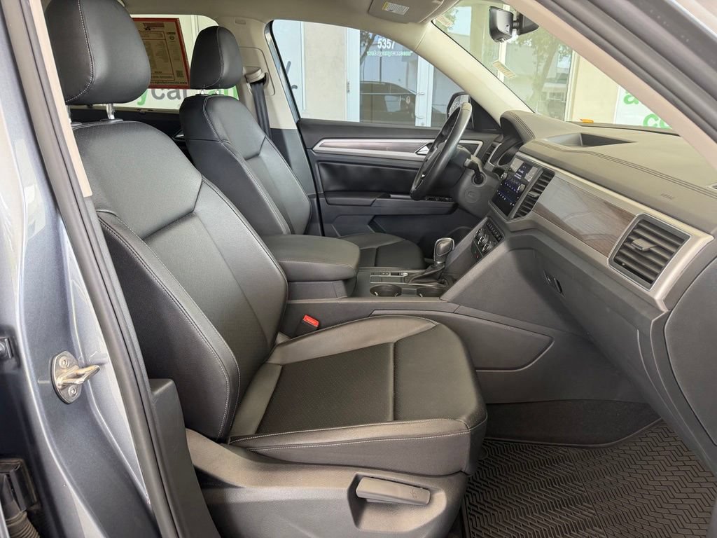 Used 2019 Volkswagen Atlas SE FWD image 19
