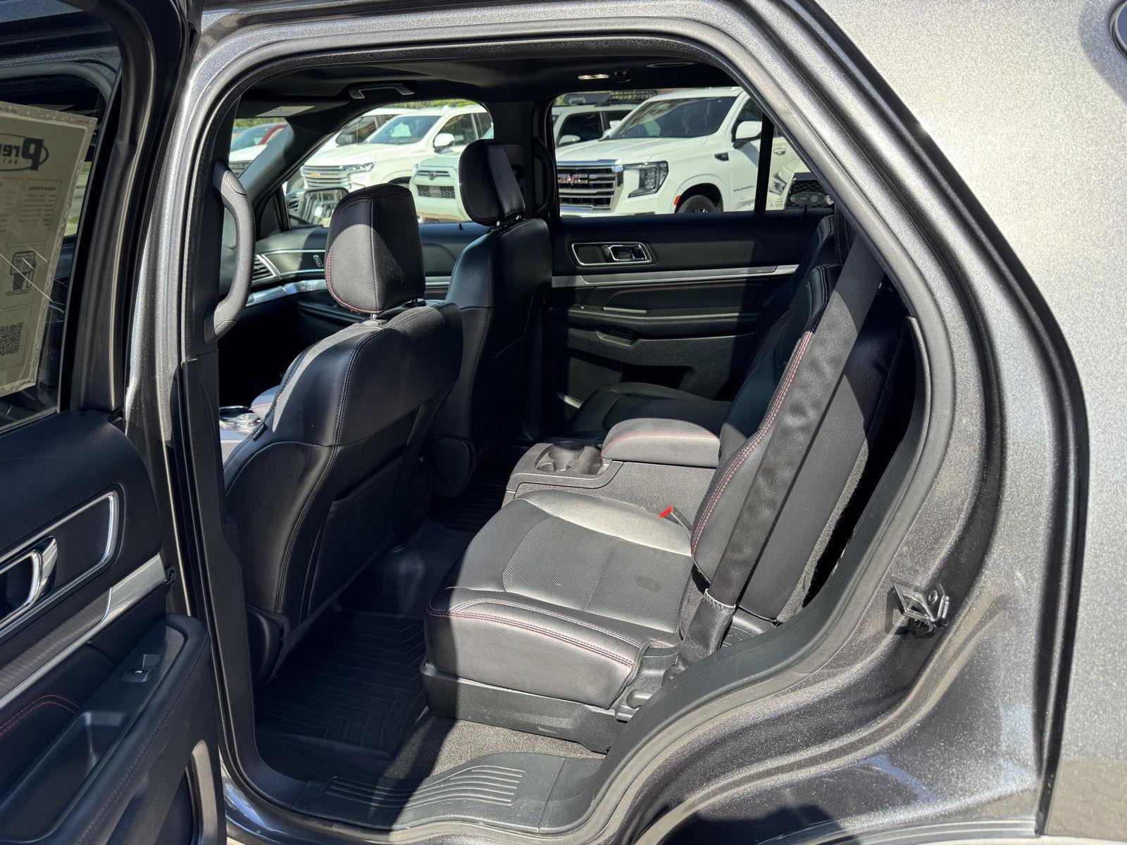 Used 2019 Ford Explorer Sport w/ Equipment Group 401A image 7