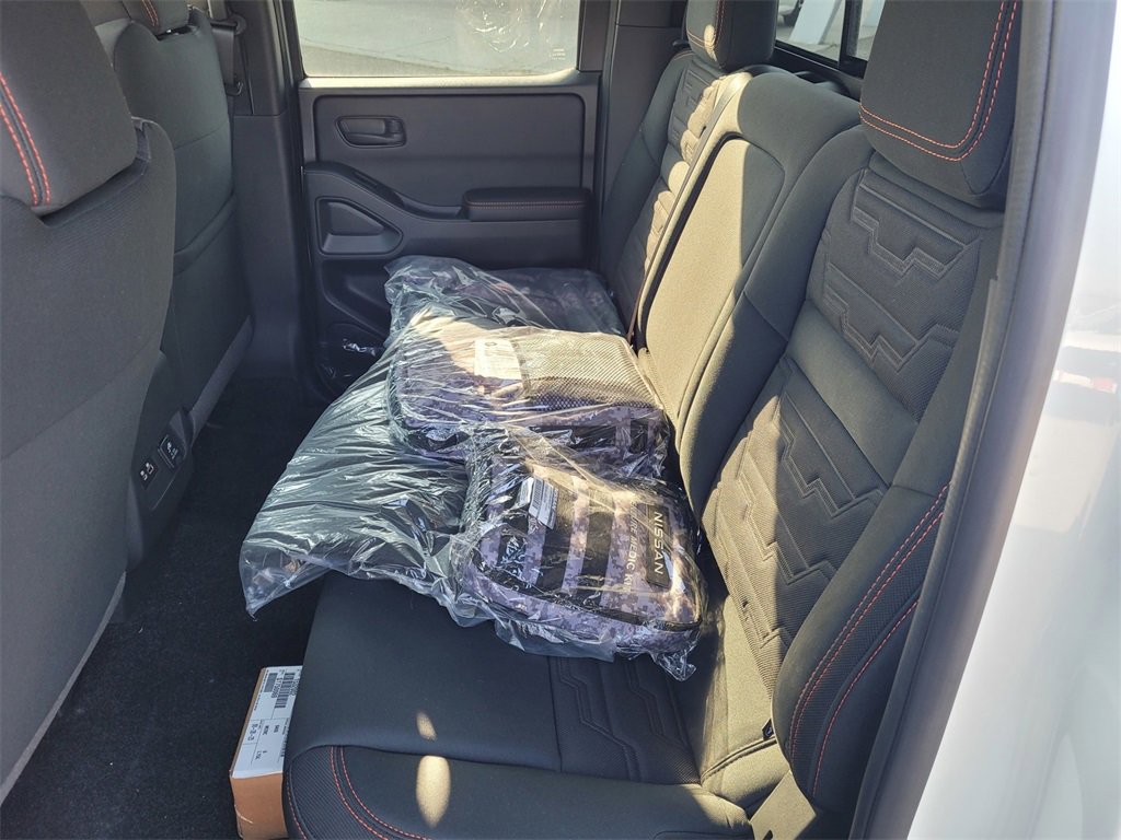 New 2026 Nissan Frontier PRO-4X w/ Pro-4x Convenience Package image 6