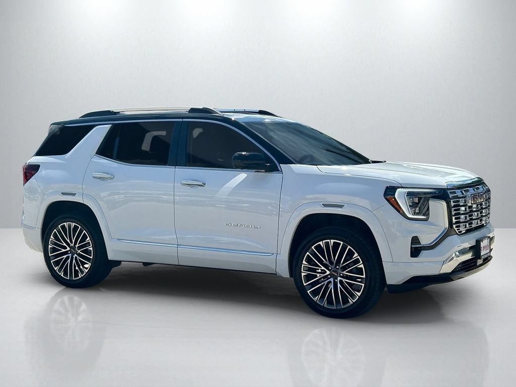 Used 2026 GMC Terrain Denali AWD/4WD image 4