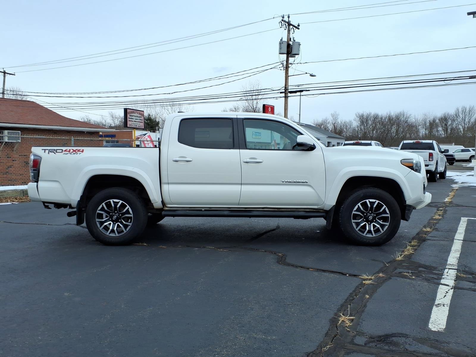 Used 2021 Toyota Tacoma TRD Sport w/ Technology Package image 2