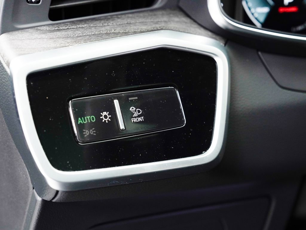 Certified 2025 Audi A6 Premium Plus w/ Premium Plus Package AWD/4WD image 22