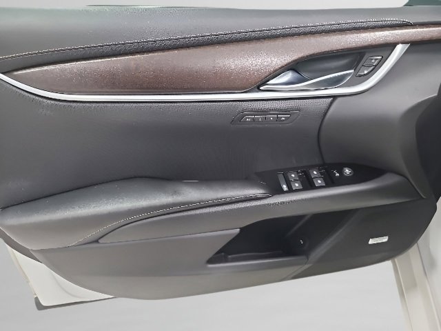Used 2018 Cadillac XTS Luxury AWD/4WD image 23