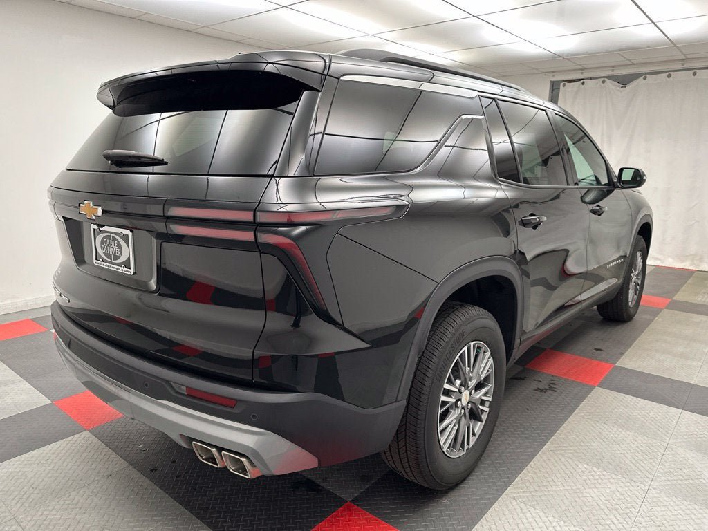Used 2026 Chevrolet Traverse LT AWD/4WD image 6
