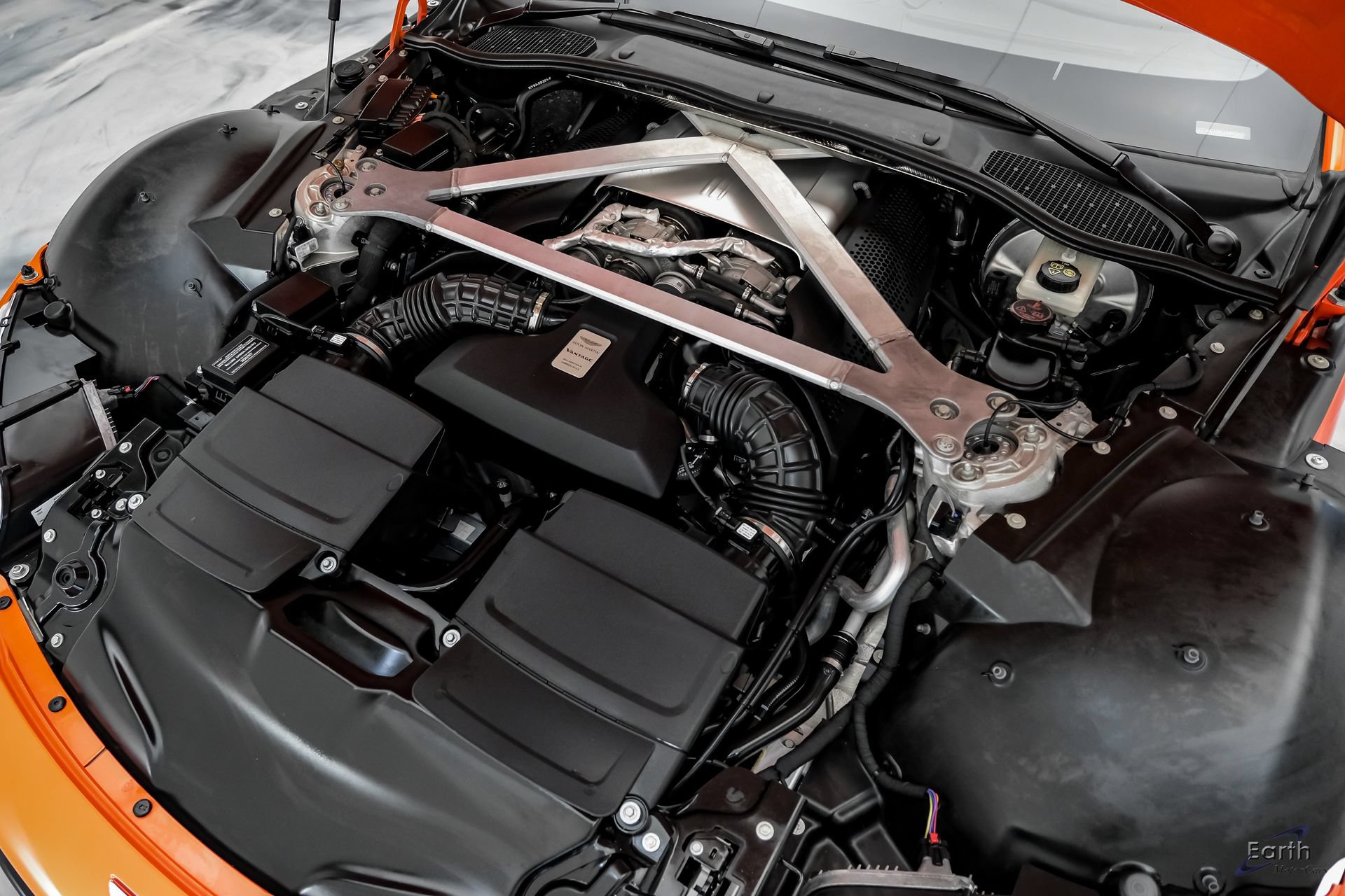 Used 2020 Aston Martin V8 Vantage Coupe RWD image 99