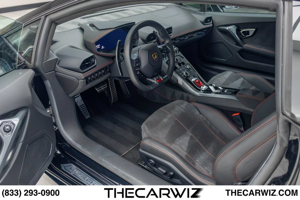 Used 2016 Lamborghini Huracan LP 580-2 RWD image 44