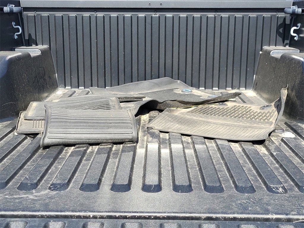 Used 2019 Toyota Tacoma TRD Off-Road w/ Technology Package image 16