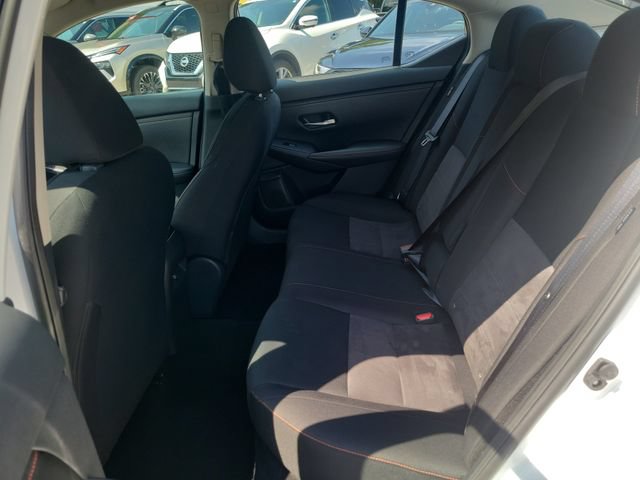 Certified 2025 Nissan Sentra SR FWD image 12