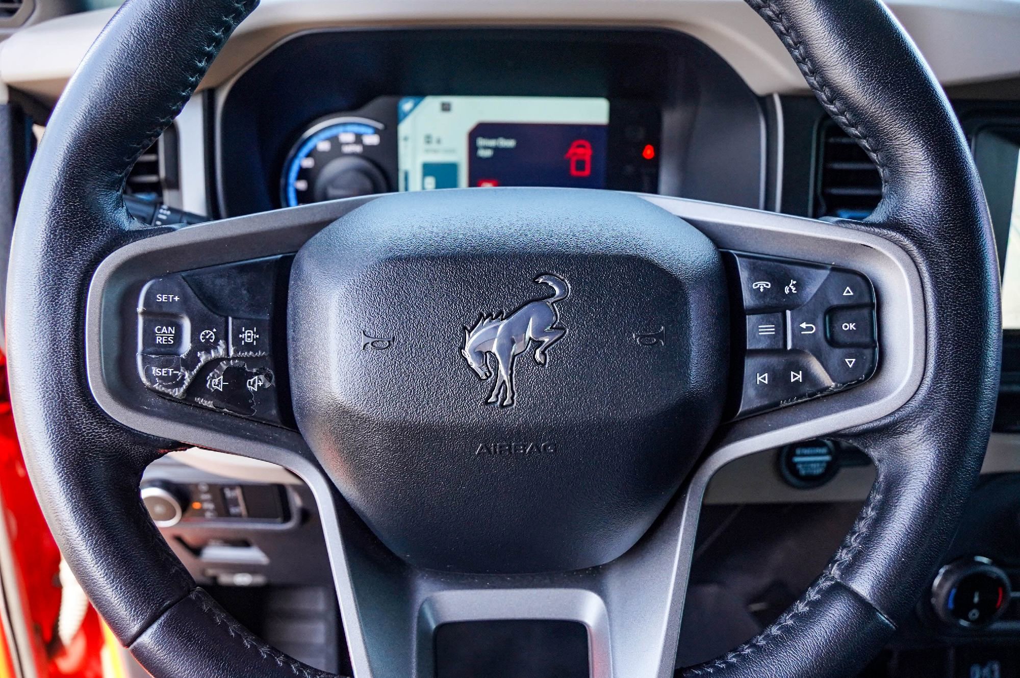 Used 2022 Ford Bronco Wildtrak image 10