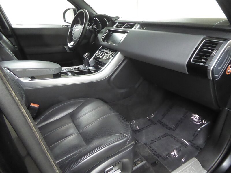 Used 2014 Land Rover Range Rover Sport HSE AWD/4WD image 23