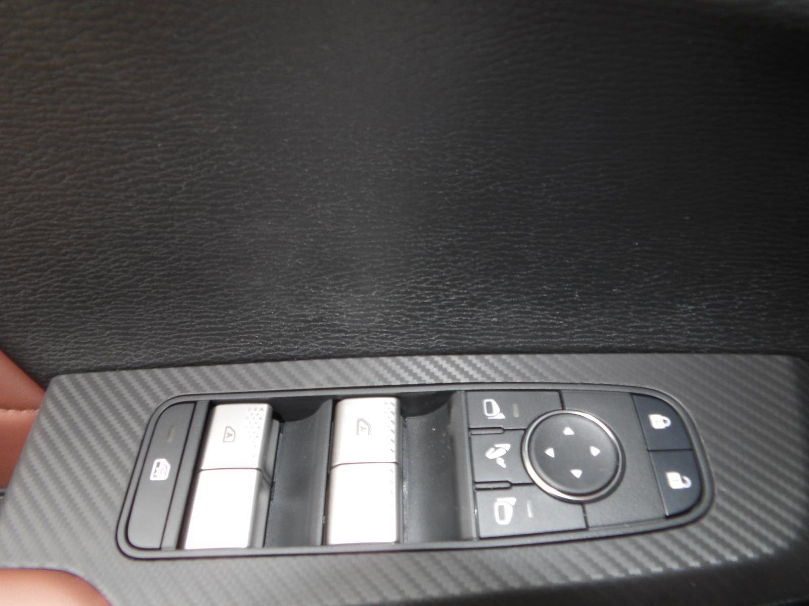 New 2026 Mitsubishi Outlander SEL image 20