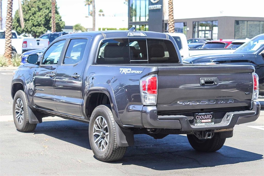 Used 2022 Toyota Tacoma TRD Sport w/ Technology Package image 4