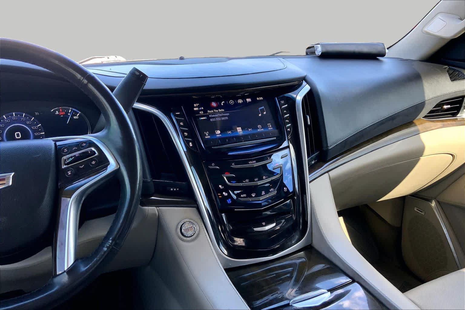 Certified 2019 Cadillac Escalade Premium Luxury RWD image 7