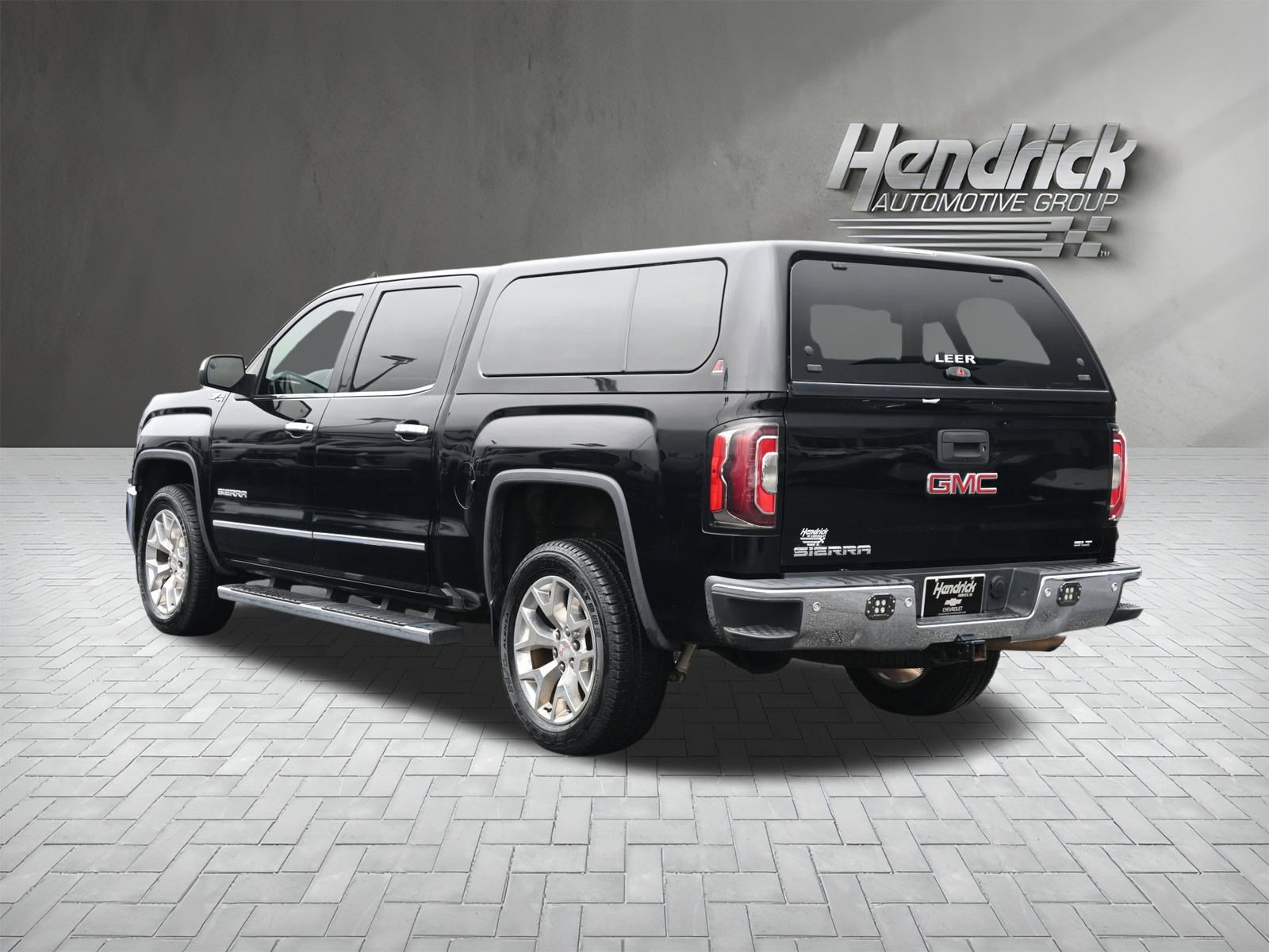 Used 2018 GMC Sierra 1500 SLT image 9