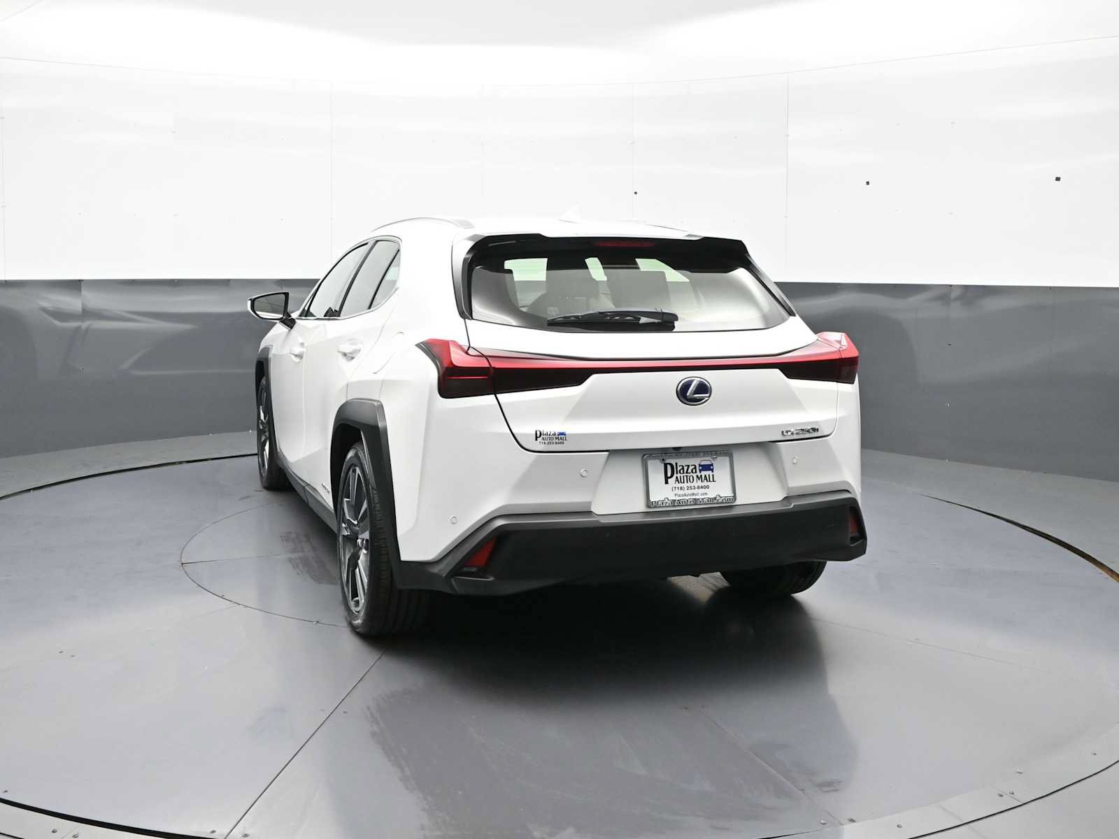 Used 2021 Lexus UX 250h w/ Premium Package AWD/4WD image 7