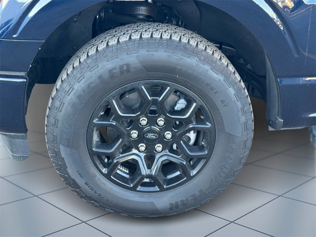 New 2025 Ford F150 XLT w/ Equipment Group 302A MID image 5