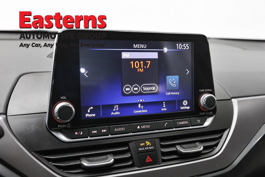 Used 2023 Nissan Altima 2.5 SR FWD image 19