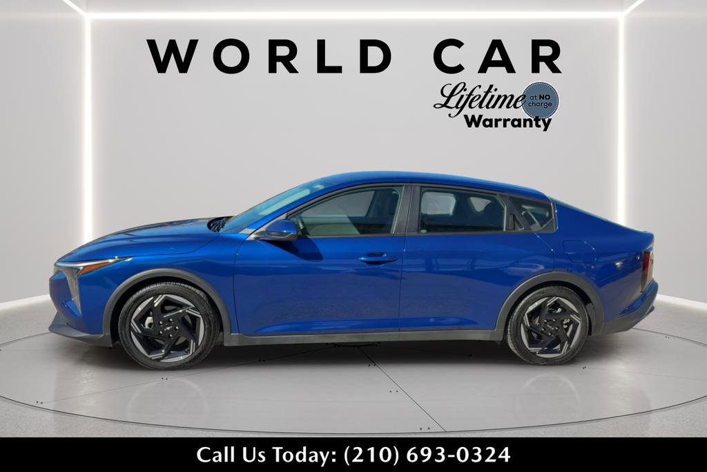 Certified 2025 Kia K4 EX image 6