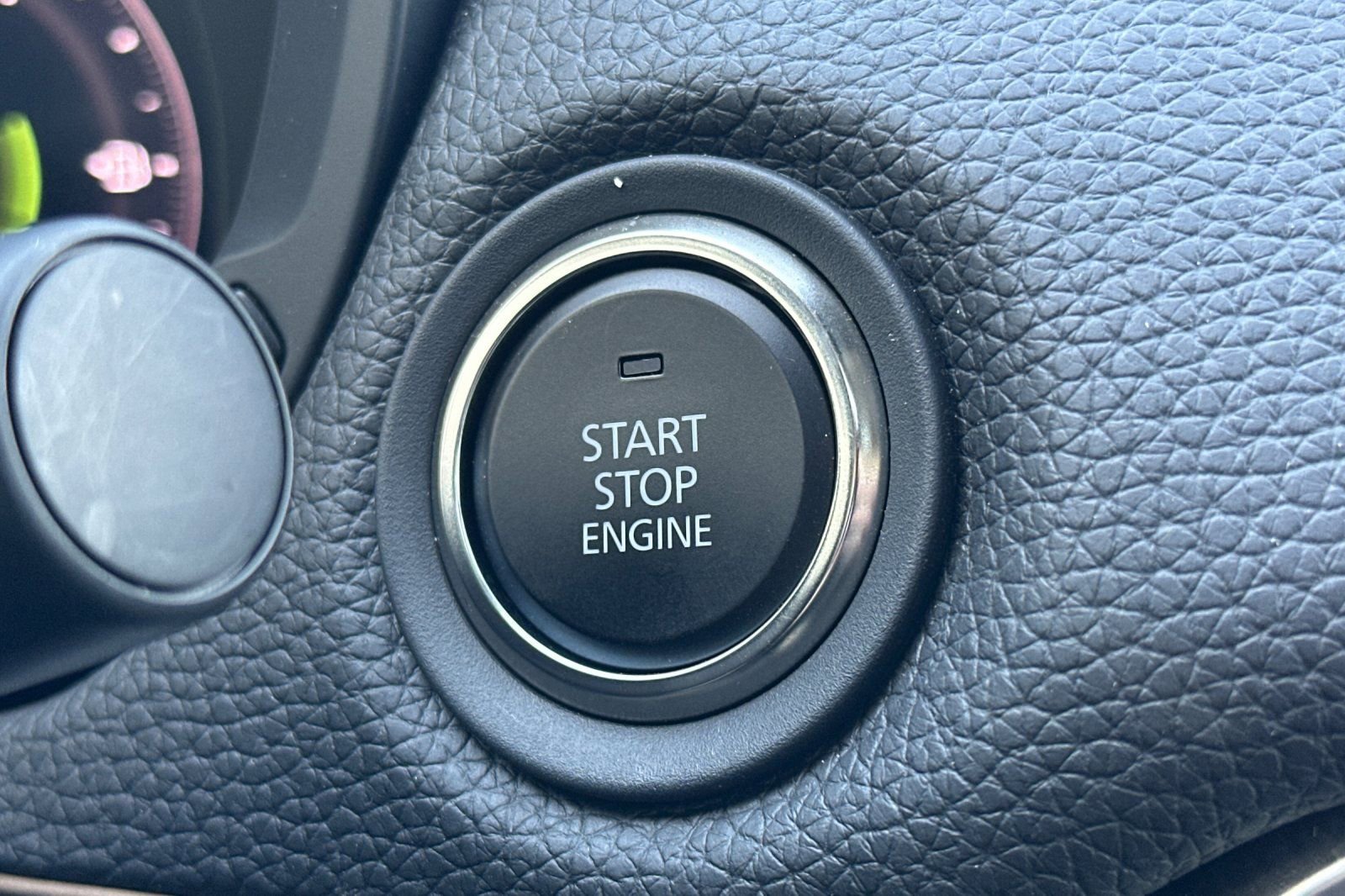 Certified 2025 MAZDA CX-70 3.3 Turbo w/ Premium Package image 22