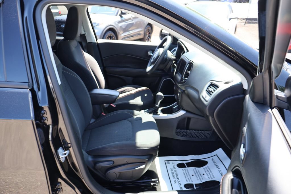 Used 2019 Jeep Compass Sport FWD image 23
