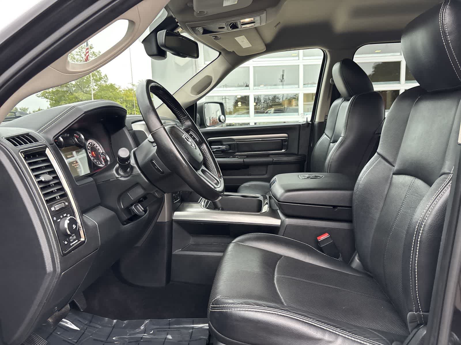 Used 2018 RAM 1500 Sport w/ Convenience Group AWD/4WD image 8