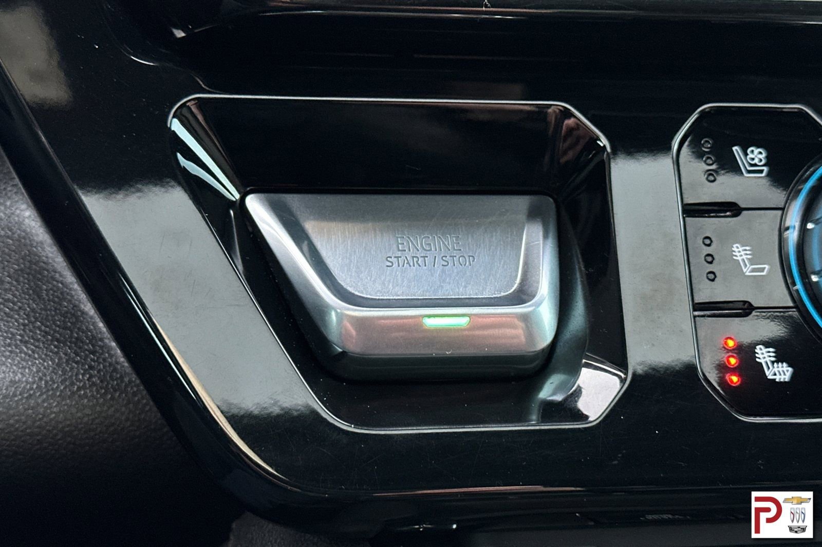 Certified 2024 GMC Sierra 3500 AT4 w/ Technology Package image 18