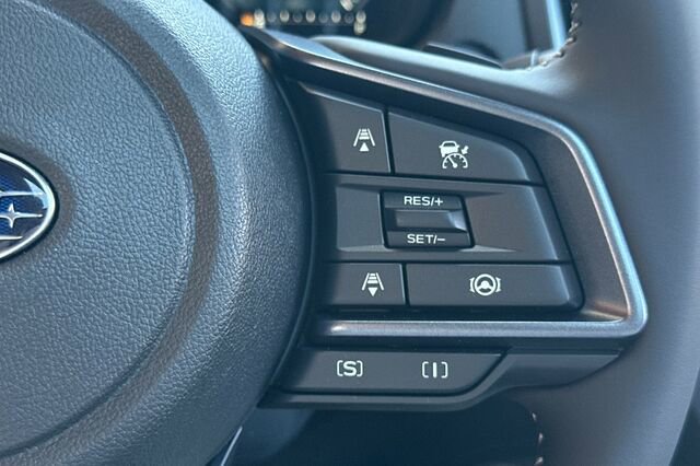 New 2025 Subaru Forester Limited image 31