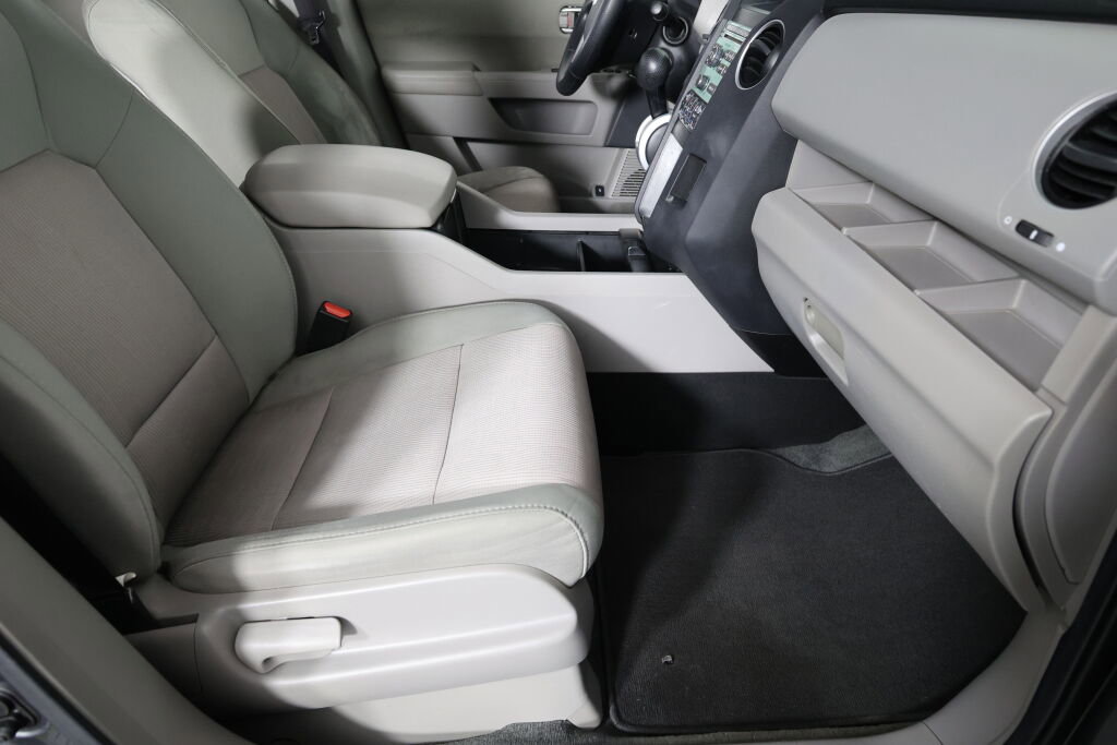 Used 2011 Honda Pilot EX image 27