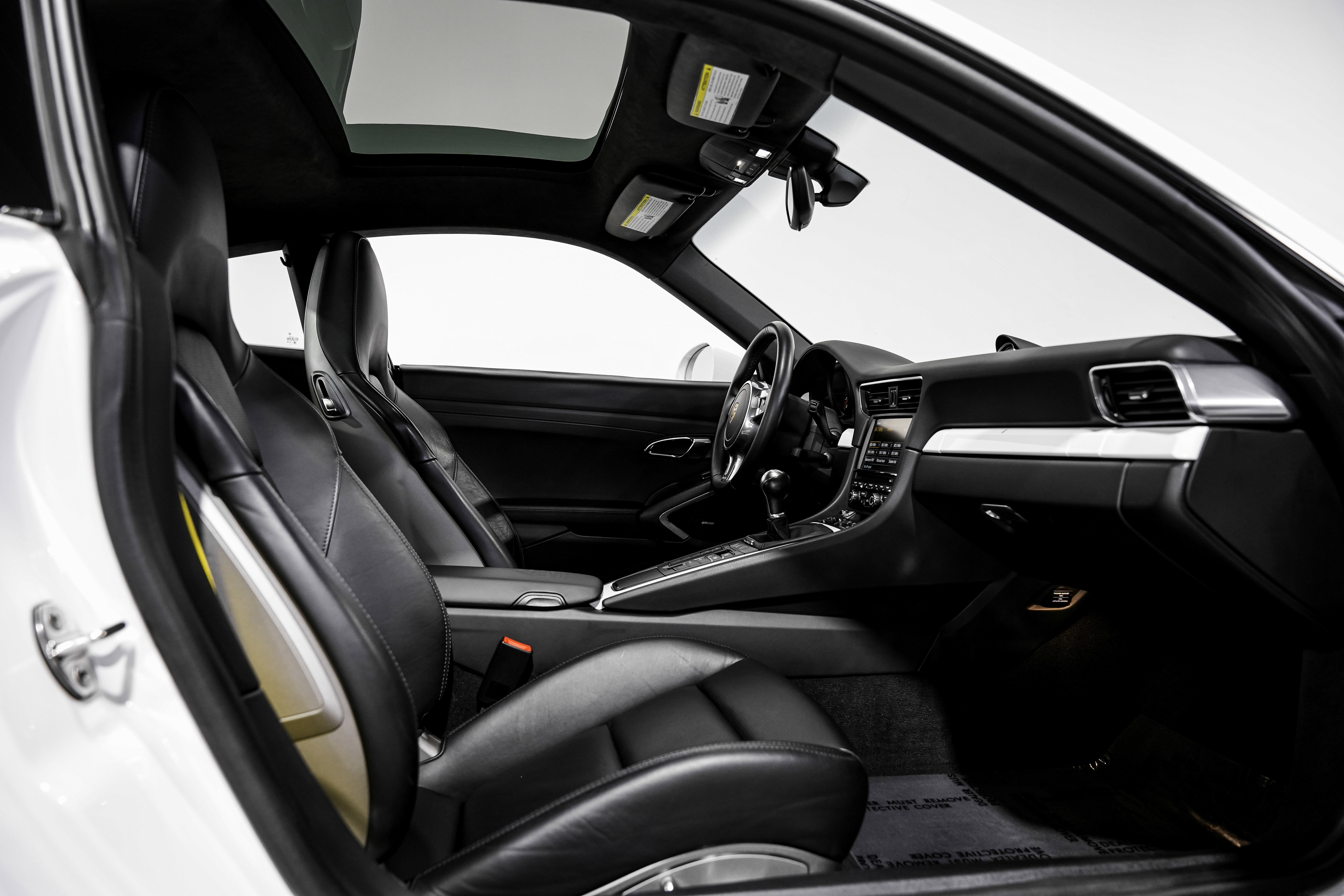 Used 2014 Porsche 911 Carrera image 29