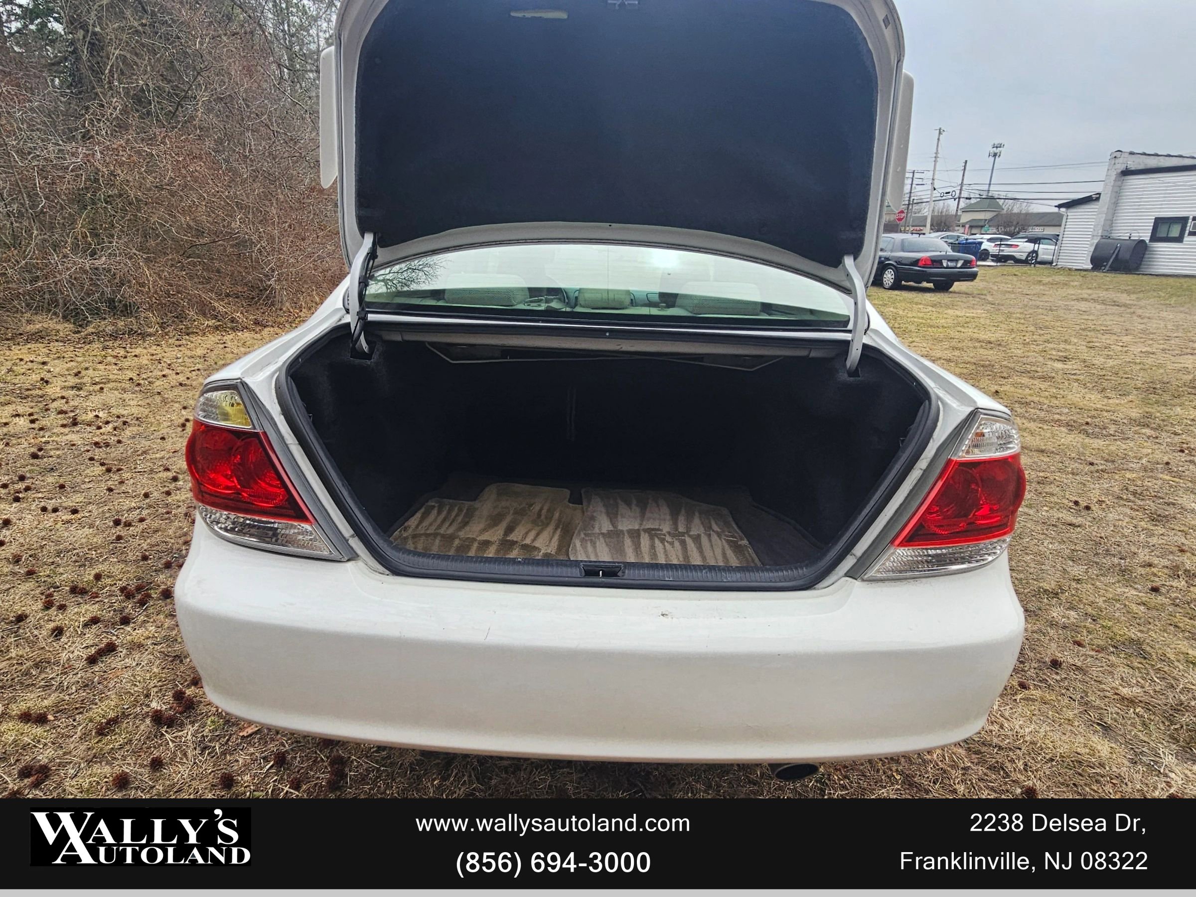 Used 2005 Toyota Camry SE FWD image 21