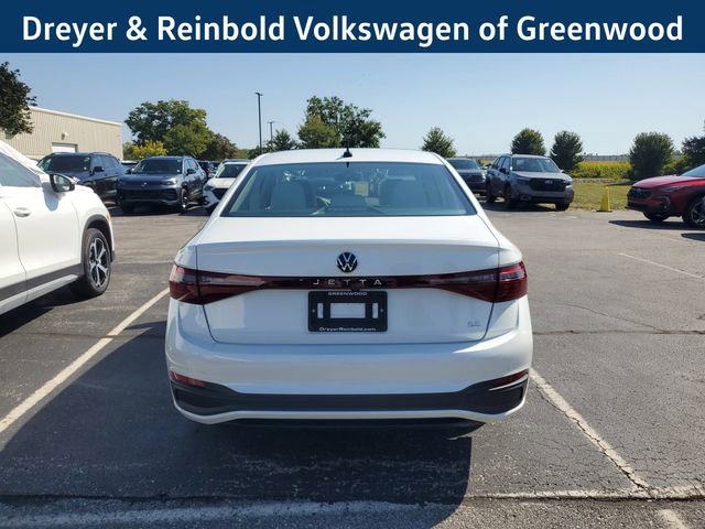 New 2025 Volkswagen Jetta SE image 6