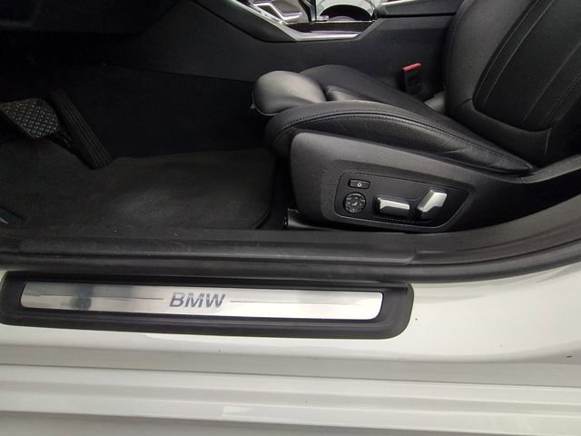 Used 2021 BMW 330i Sedan w/ Driving Assistance Package image 30